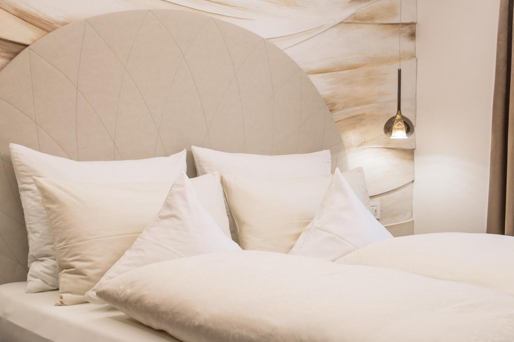 Apartments Villa Venezia Luxury オルティゼーイ エクステリア 写真